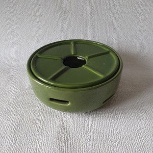 Vintage large green ceramic teapot warmer, diameter 17.5 cm
