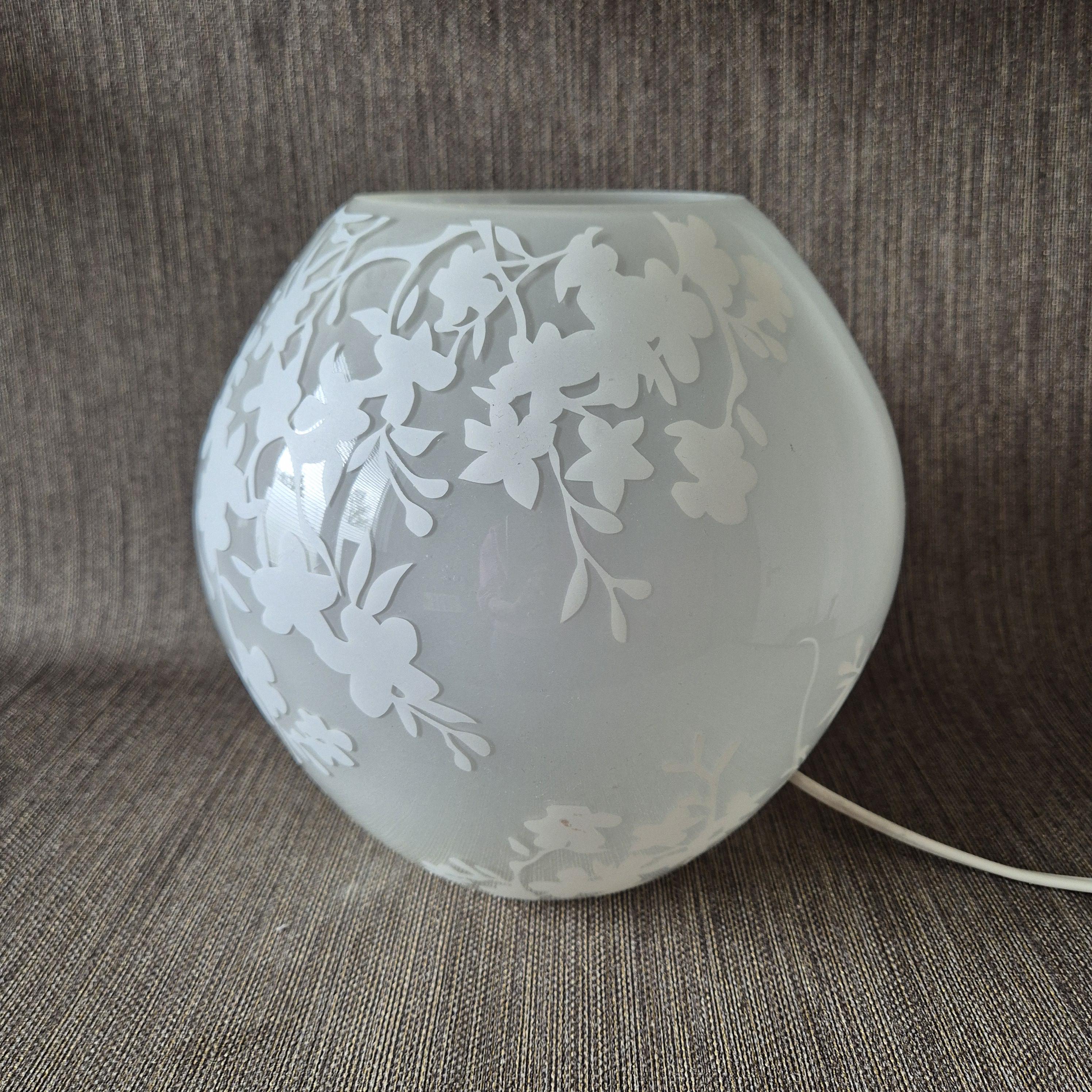 IKEA Knubbig Table Lamp (large Model) – White Cherry Blossom on
