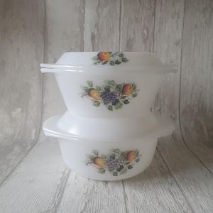 Arcopal &quot;Fruits de France&quot; Vintage oven dishes with lid made of frosted glass | diameter 17 cm | vintage 70s | several in stock