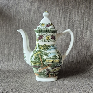 Royal Tudor – "Country Cottage" Klassisk engelsk järnstenskaffekanna / tekanna