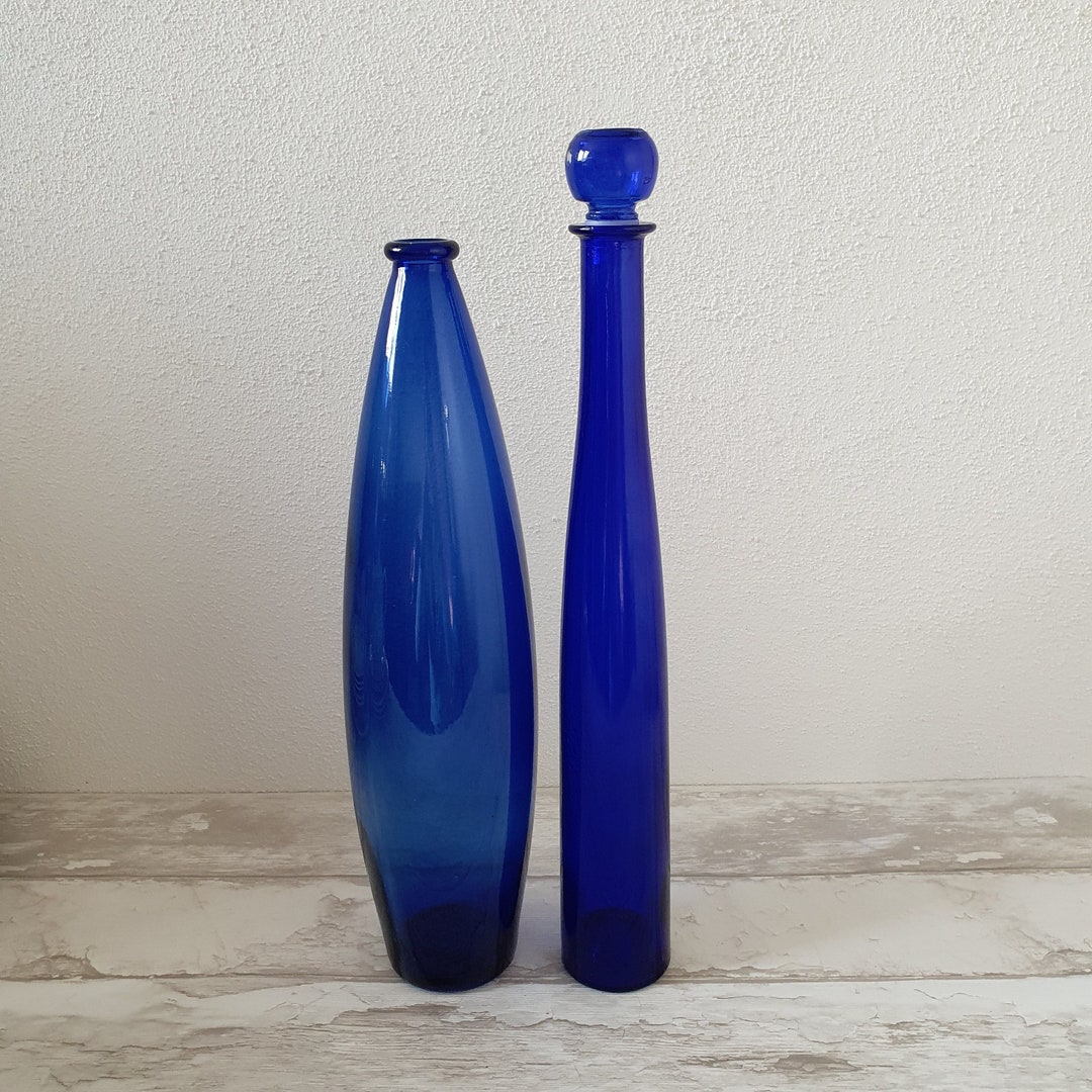 Vintage Blue Bottles With Cork With Capacity Of 1 5 Liters And 37 Cl vintage-blue-bottles-with-cork-with-capacity-of-1-5-liters-and-37-cl