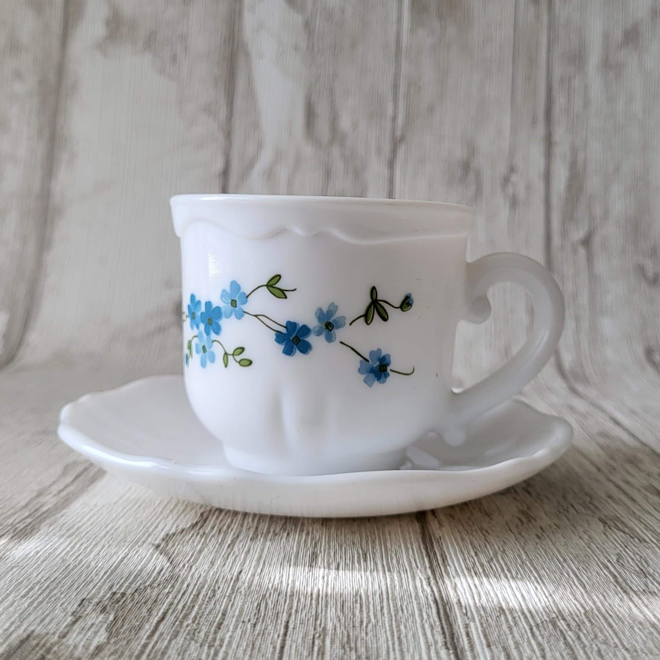 Lot 6 tasses et soucoupes vintage ARCOPAL myosotis - Arts de la table