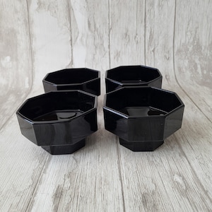 Arcoroc Luminarc France Set of 4 Black Octime Bowls | Ice Cream Bowls / Dessert Coupes - Retro French Kitchen | Vintage 70&#39;s-80&#39;s