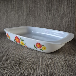 Plat arcopal fleurs d'occasion - Arts de la table - page 7