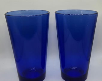 Bicchieri da bere vintage blu della Libbey. Vetreria della Libbey color Colbolt.