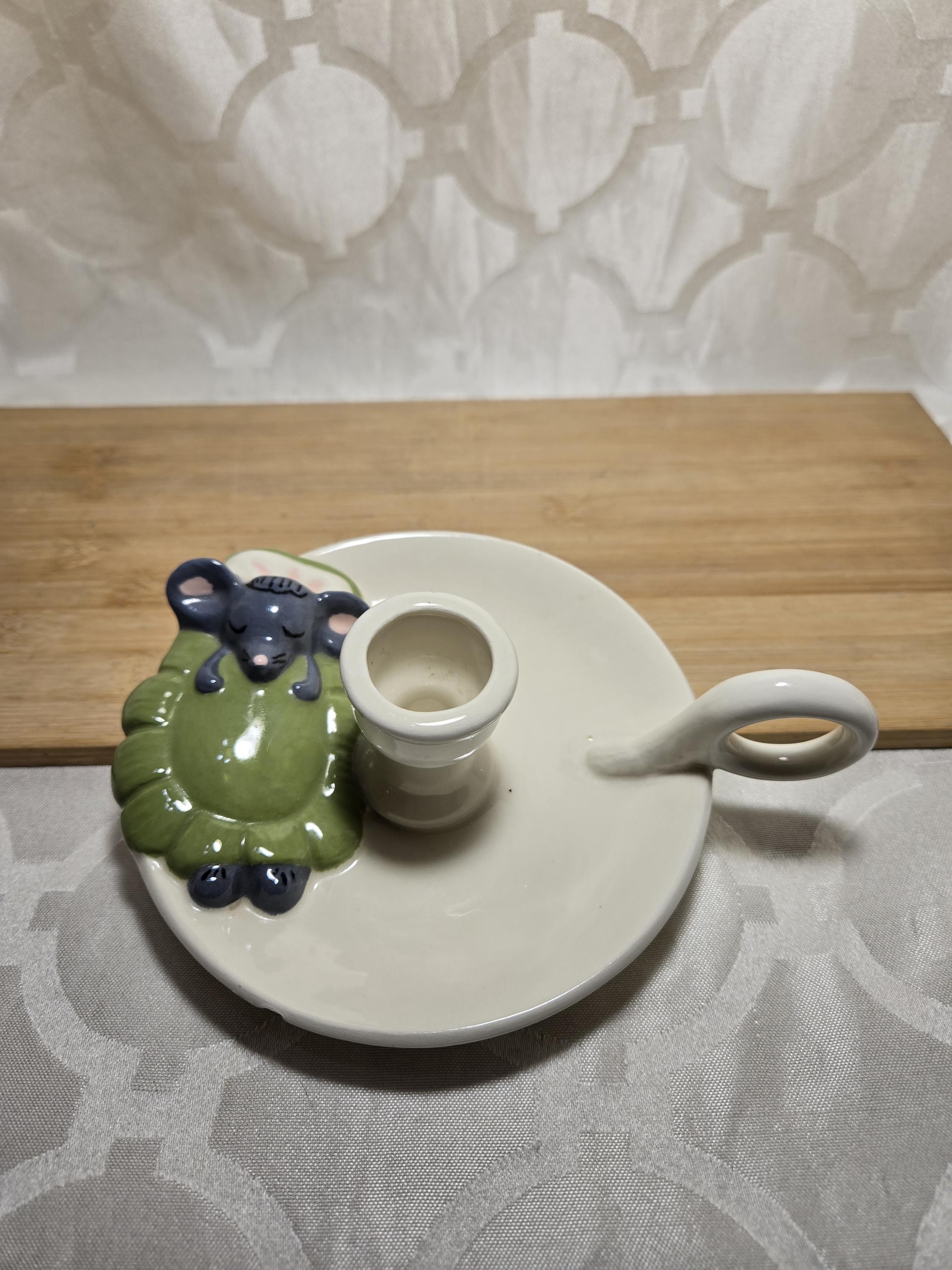 レトロ　ネズミ　キャンドルホルダー　陶器　置物 ヴィンテージの眠っているネズミの陶器製キャンドルホルダー - Etsy 日本