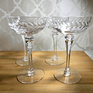 Laurel Wreath Champagne Tall Sherbet Glasses by Tiffin-Franciscan. Set of 4. Crystal Champagne Tall Sherbet Wine Glasses.