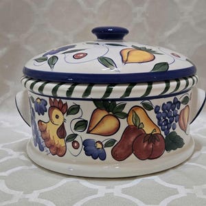 Vintage Rooster Fruit Casserole Dish. Style and Eyes by Baum Brother Roosters and Fruit Casserole Dish with Lid. Large Casserole Dish.