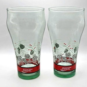 Vintage Christmas Coca-Cola Glasses.