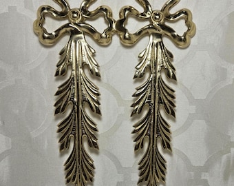 Vintage Brass Wall Art With Leaf and Bow Design. Set of 2.