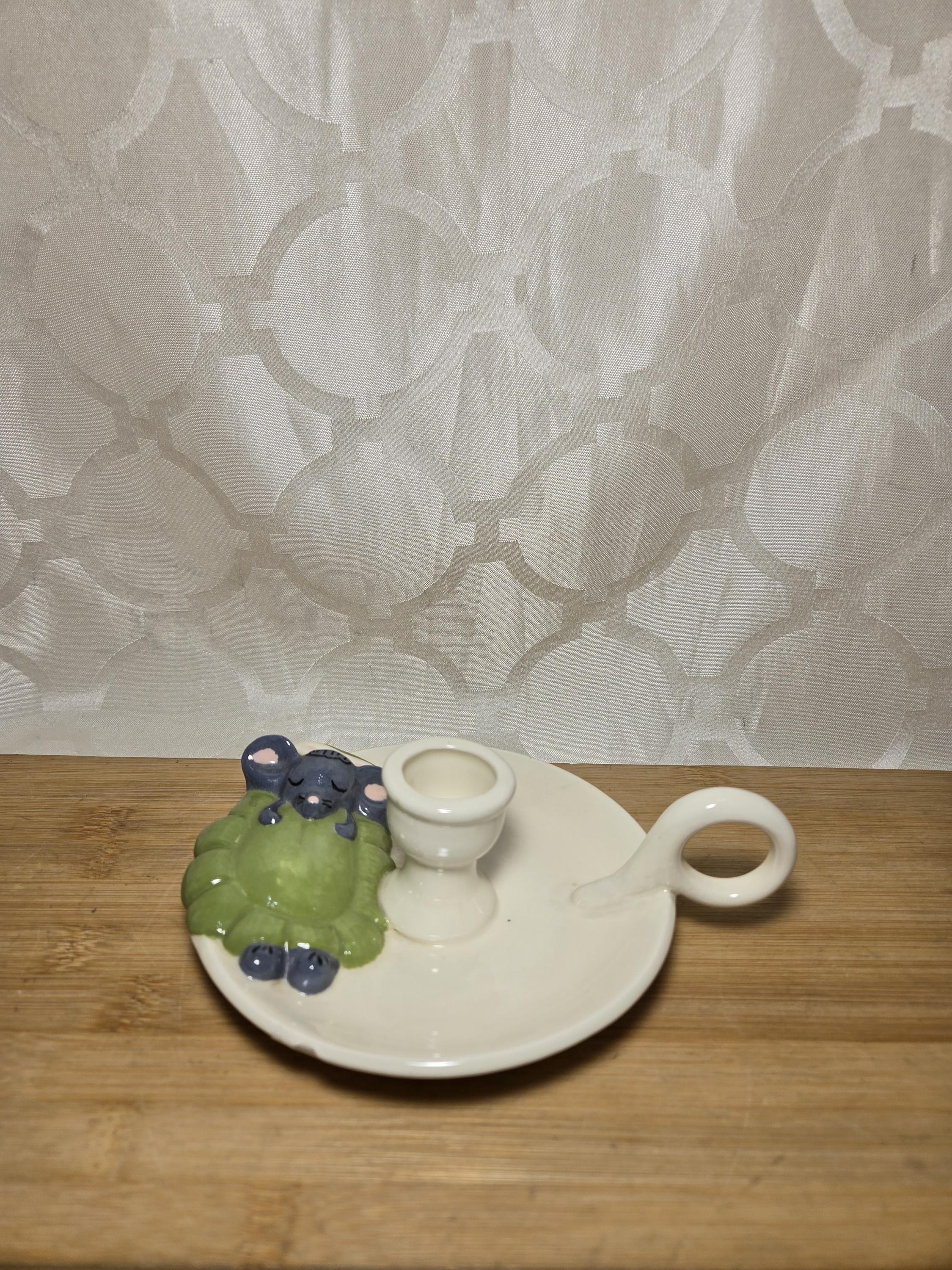 ヴィンテージの眠っているネズミの陶器製キャンドルホルダー - Etsy 日本