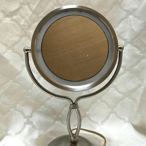 Vintage Homedics 15&quot; Tall Touch Lightup 6.25&quot; Diameter Vanity Mirror.