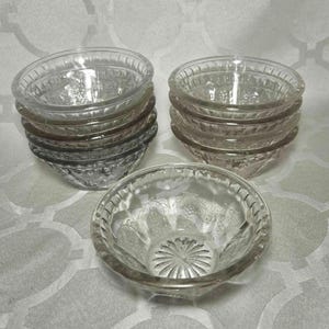 Vintage Grape Leaves Jenkins Dessert Bowls. Set of 10. Vintage Grapes and Thumbprints 4&quot; Dessert Bowls.