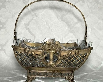 Vintage Brass Glass Insert Floral Decorative Basket. READ Insert has chips in glass