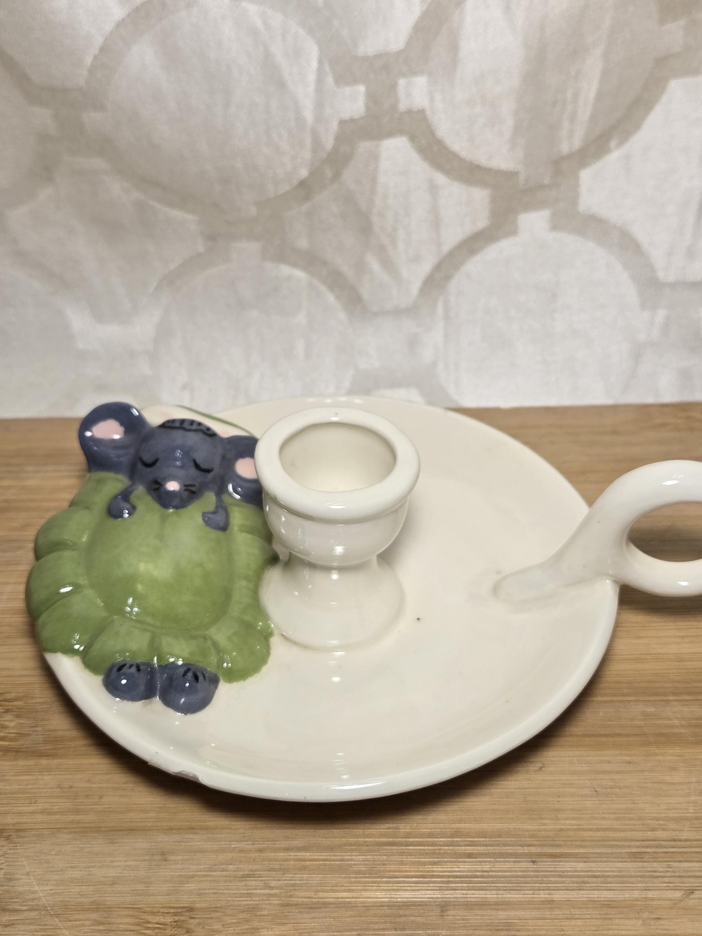 レトロ　ネズミ　キャンドルホルダー　陶器　置物 ヴィンテージの眠っているネズミの陶器製キャンドルホルダー - Etsy 日本