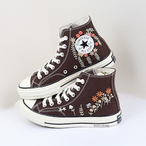 Custom Embroidered Converse High Tops/Flower embroidered shoes/converse brown chuck taylor embroidery/ Personalized gift/birthday gift shoes