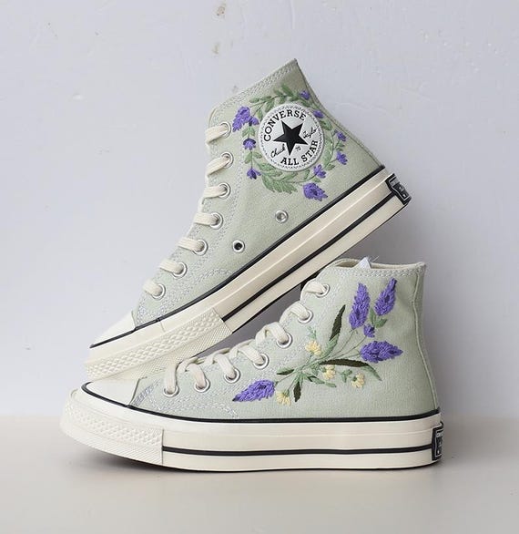 Converse White Sneakers with Purple Accents Buy Converse White/Purple Move Platform High Top Junior  main image 2