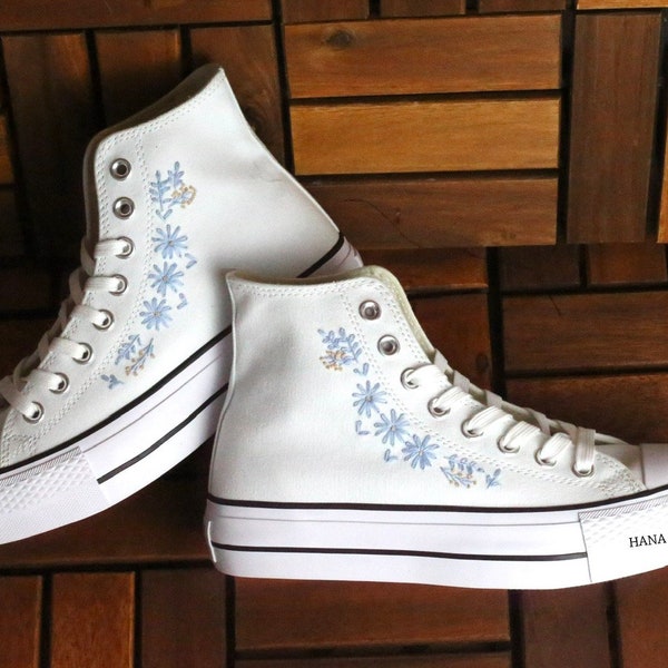 Piattaforma Converse personalizzata/Scarpe con plateau ricamate con fiori nuziali/Sneakers ricamate con fiori da sposa/Sneakers da sposa personalizzate