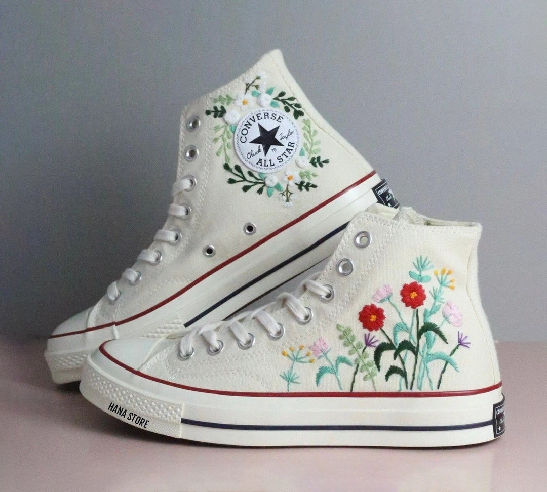 Embroidery Converse/custom Embroidered Flower Sneakers/comverse 