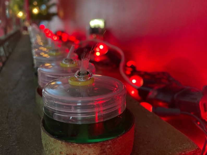 Lumina Colored Flame Liquid Fuel for Liquid Candles, Oil Lamps & Tiki