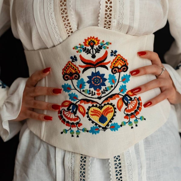 embroidered corset belt