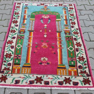 Pink Oushak Rug, Handwoven Turkish Wool Rug, 2.9x4.9 ft