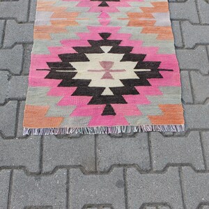 turkish kilim rug
small area rug
pink vintage rug
geometric kilim rug
colorful rug
unique rug
washable rug
pink kilim rug
antique rug
modern rug
small kilim rugs
2x3 ft rug
tribal rug