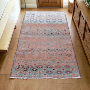 Vintage Turkish Runner Rug | Handmade Boho Hallway Rug | Entryway Kilim  (2.6 x 5.1 ft)