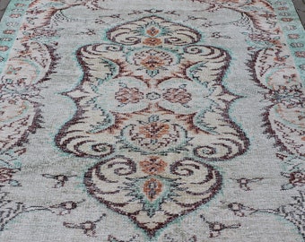 Vintage Turkish Wool Area Rug, 5x8 ft, Floral Oushak Rug