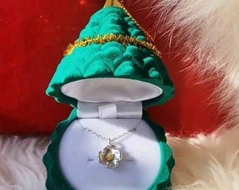 Caja de anillo de árbol de Navidad de terciopelo personalizada / grabado inicial / estampado a mano / relleno de medias / adorno / portador de anillo /