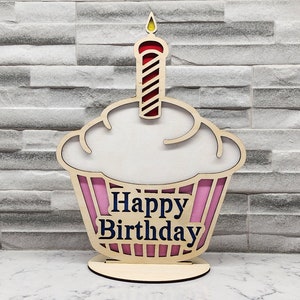 Happy Birthday Tischdekoration Laserschnittdatei für 3mm Holz, erhältlich im SVG-Format, andere Formate auf Anfrage