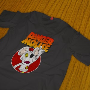 New Vintage DangerMouse Black T-Shirt Size S-4X Casual