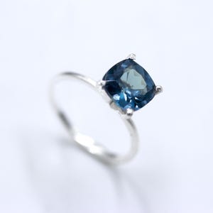 Alexandrite Ring: 925 Sterling Silver, Cushion Cut, June Birthstone