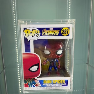 Présentoir Funko Pop avec couvercle magnétique pour figurines de 10 cm (4 po.)