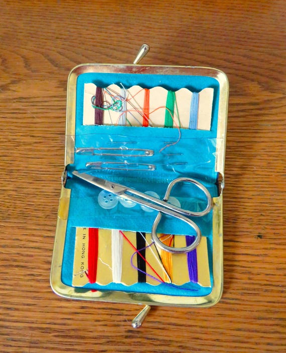 Vintage 1970s Patchwork Sewing Kit: Mini Travel S… - image 3