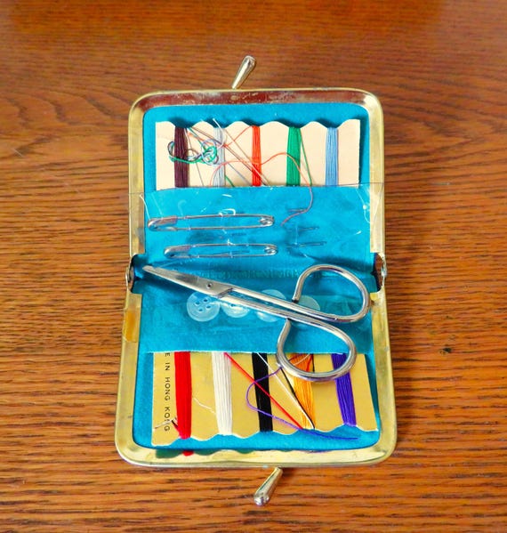 Vintage 1970s Patchwork Sewing Kit: Mini Travel S… - image 4