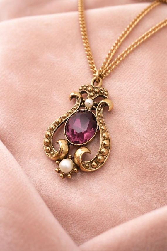 Vintage Avon Purple Rhinestone Necklace
