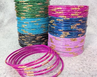 Maat 2-12 XL – GLAZEN armbanden: klassiek geverfde basis met gouden glitter – 12 stuks, 1 dozijn – Indiase armbandenset – s300a