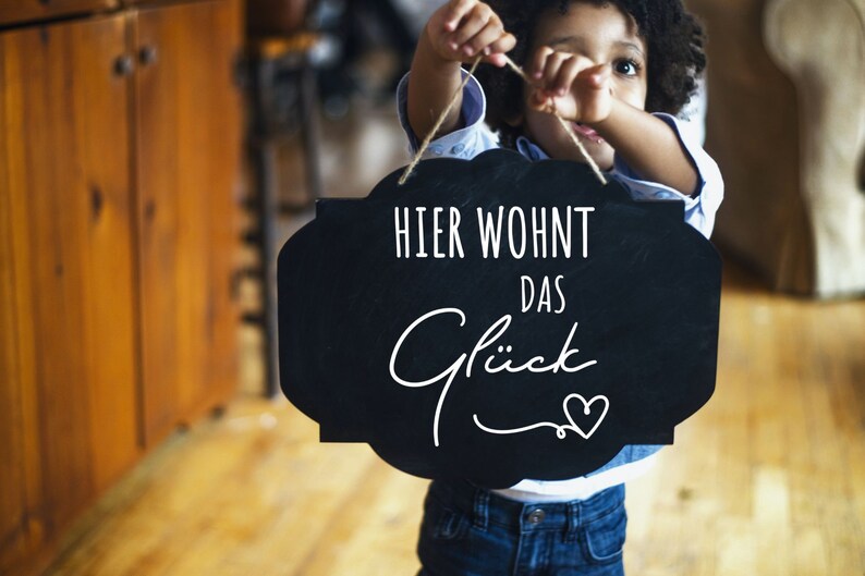 Hier Wohnt Das Glück SVG: ドイツ ホーム Cricut カット ファイル (デジタル ダウンロード) 画像 3