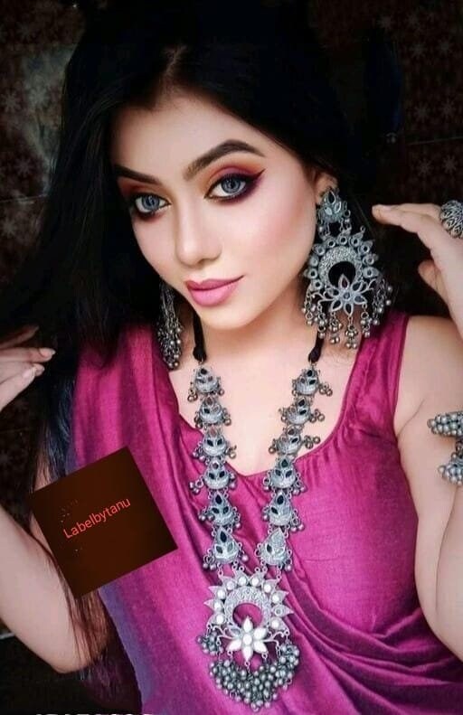makeup with purple dress in pakistani Royal purple