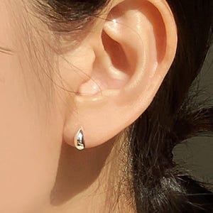 Orecchini a goccia organici - Orecchini a goccia minimalisti in argento sterling, gioielli delicati per tutti i giorni, regalo per lei / Cult Mystique