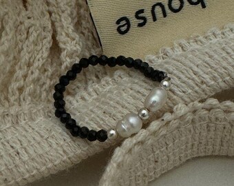 Freshwater Pearl Gemstone Beaded Ring, Sterling Silver, Gemstone Beads, Pearl Beaded ring, Silver ball ring, Dainty ring, Vintage, Unique