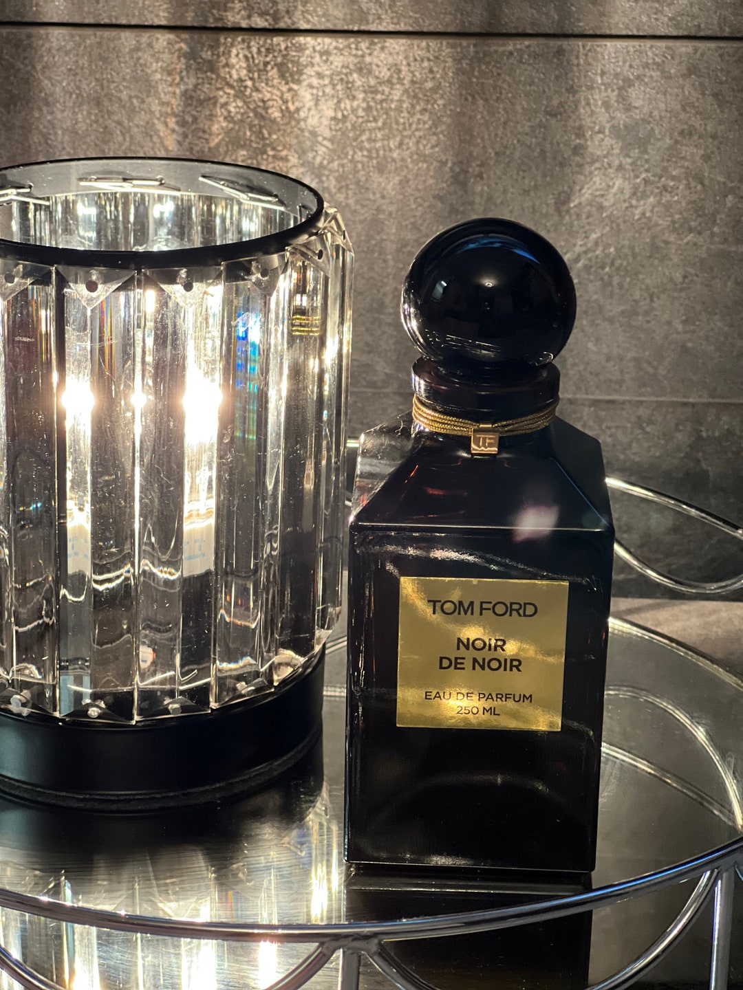 【TOM FORD】 NOIR DE NOIR (50mlボトル) Noir de Noir Tom Ford for Unisex Eau de Parfum 50ML New in
