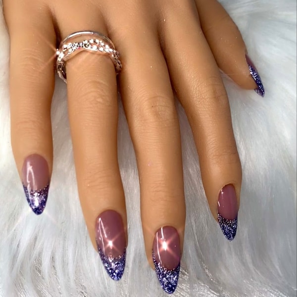Short Almond Press on Nails - Etsy