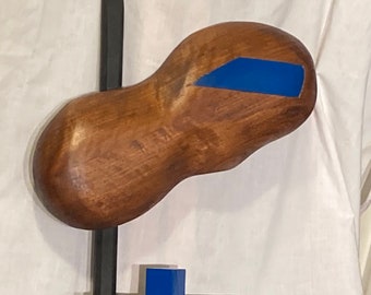 the "Peanut" wooden modern sculpture