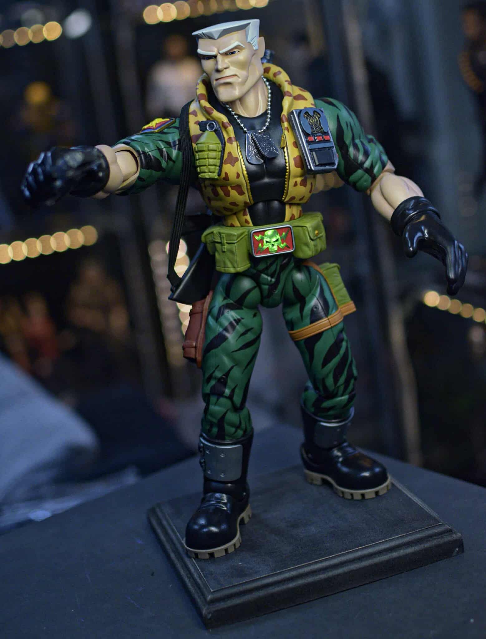 Small Soldiers - CHIP HAZARD - Hero Pose Statue - Etsy