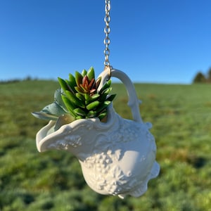 Indoor Hängetopf / Übertopf: Weißer Milchtopf, Übertopf mit Kette, Blumentopf, Antik, Vintage, Unikat, Handgemacht