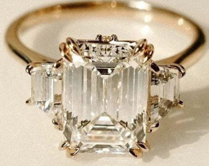 4 CT Emerald Cut With Trapezoid Baguette Cut Moissanite Three Stone Engagement Ring 14K Solid Yellow Gold Anniversary Promise Ring for Her