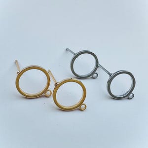 10Pcs- NEW Hollow Circle/Round Lightweight Earring Stud Post, Stainless Steel pin, 18k Gold/ Rhodium Plating, jewelry making Supply, finding