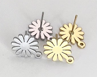 10Pcs-Flower/ Daisy Shaped Brass Earring Posts, 18k Gold/ Rhodium Plated, 304 Stainless Steel Needle, Jewelry making supply, findings